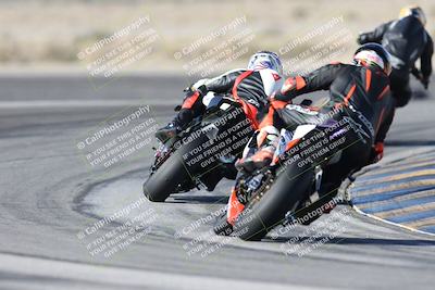 media/Dec-01-2025-Moto Forza (Mon) [[2daa91e15f]]/1-Advanced Group/Session 2 Turn 11 Backside/